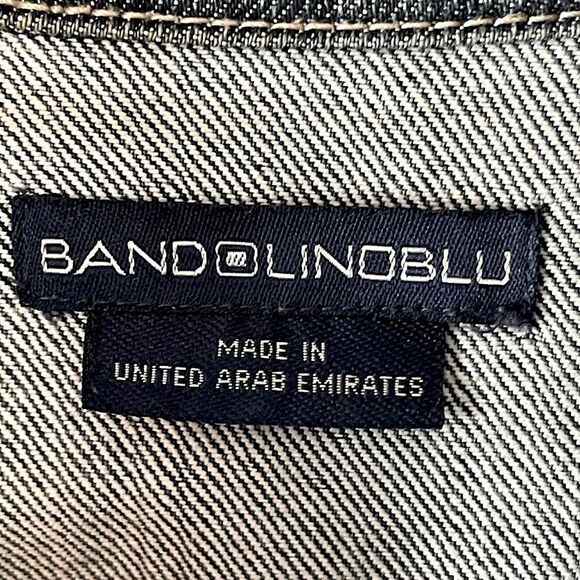 New! Bandolino Blu Distressed Denim Jacket. Size Medium. - Picture 5 of 5